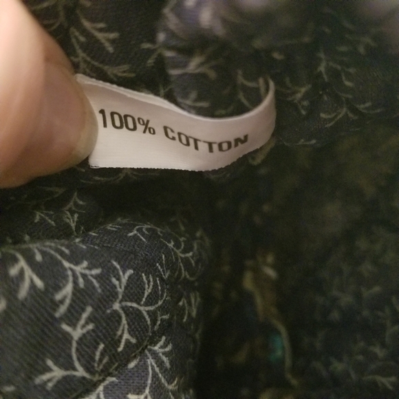 Blue Floral Quilted Purse 2 Small Pockets Outside Organizer Inside 10 X 10 X 3.5 - Picture 2 of 9